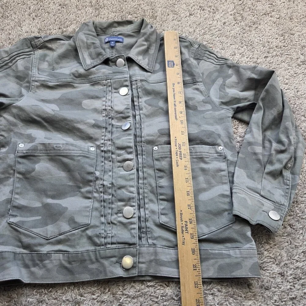 Democracy Jacket Womens Medium Green Utility Casual Camo